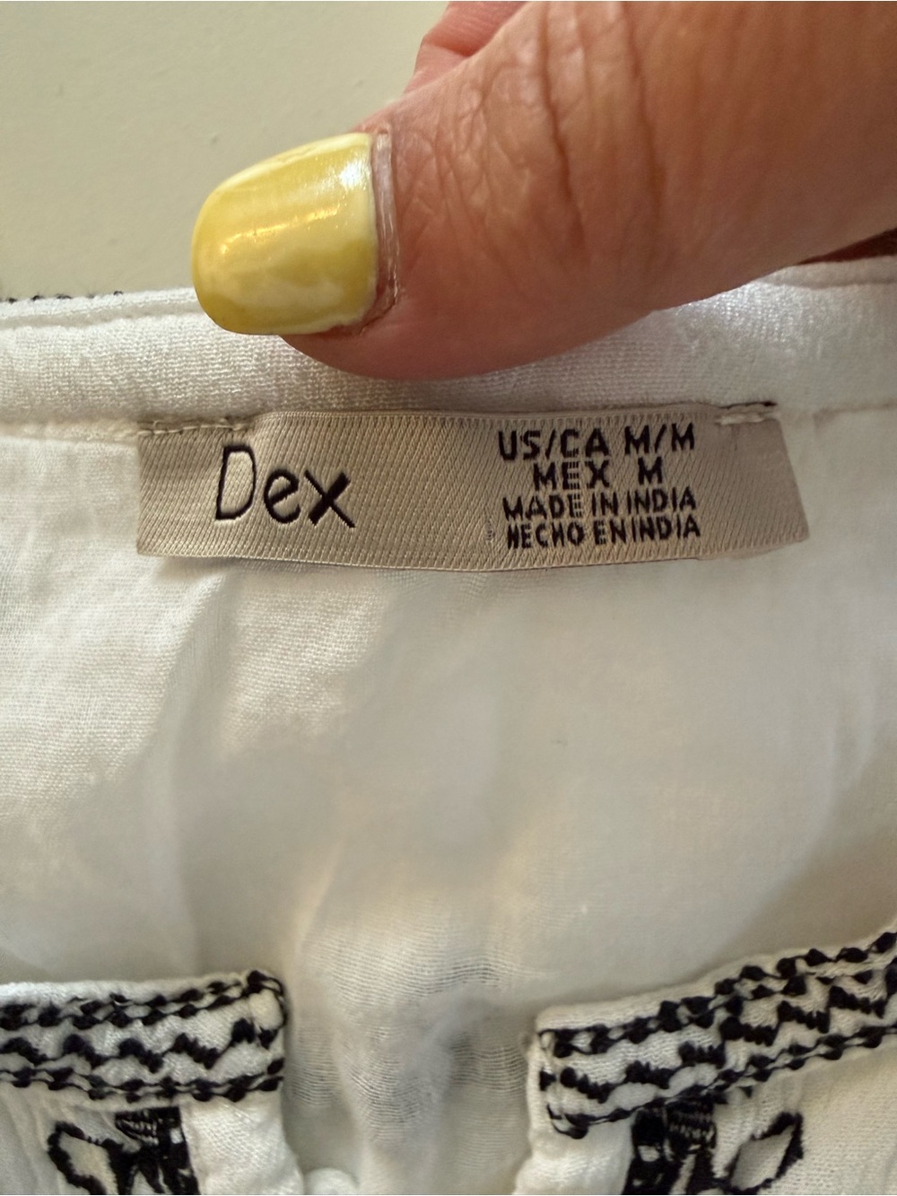 Dex White Black Embroidered Peasant Tank Top Sleeveless Blouse Boho Hippie Chic - Picture 4 of 6